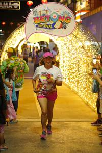 BIB: 600
                            <button type="button" onclick="openModal(21831201)" class="btn btn-primary btn-sm float-right btn-popup" data-toggle="modal" data-target=".modal-high-quality">
                        <i class="fas fa-shopping-cart"></i> Add to Cart
                    </button>
                                            <button type="button" onclick="isThisMe(21831201, true)" class="btn btn-success btn-sm float-right btn-popup btn-isme hidden" data-toggle="tooltip" data-placement="bottom" title="นี่คือรูปของคุณใช่ไหม คลิกที่นี่เพื่อเอาเข้าอัลบั้ม">
                        <i class="fas fa-plus"></i> Add to album
                    </button>
                    <button type="button" onclick="isThisMe(21831201, false)" class="btn btn-warning btn-sm float-right btn-popup btn-isnotme hidden">
                        <i class="fas fa-ban"></i> Remove from album
                    </button>